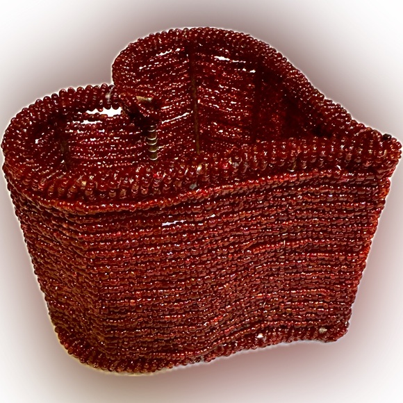 VTG DARK RED BEADED HEART CANDLE HOLDER STURDY METAL ROSE GOLD WIRE FRAME 4.5” - Picture 10 of 11